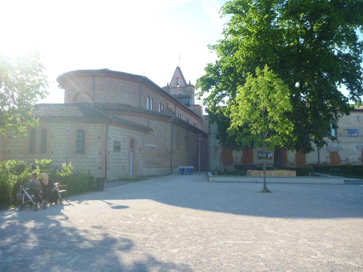 Au Coeur De Montastruc-La-Conseillere - Chambres D'Hotes Buitenkant foto