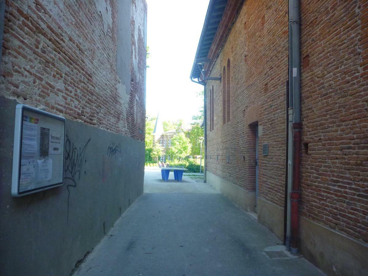 Au Coeur De Montastruc-La-Conseillere - Chambres D'Hotes Buitenkant foto
